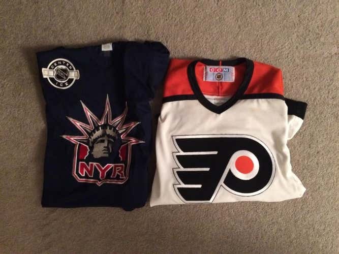 CCM Jersey's - Flyers LeClair Home Jersey & New York Rangers Alternate Logo Practice Jersey
