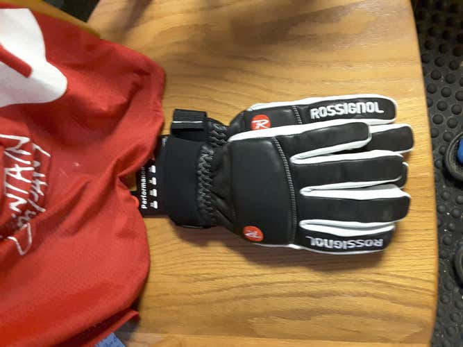 Rossignol Pro Gloves  $65
