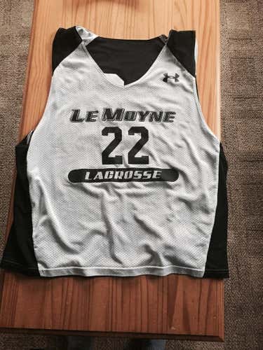 Le Moyne Pinnie