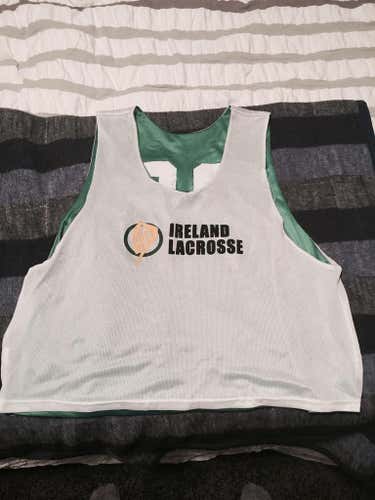 Ireland Pinnie