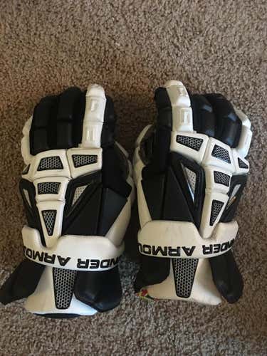 Black and white under armour gloves