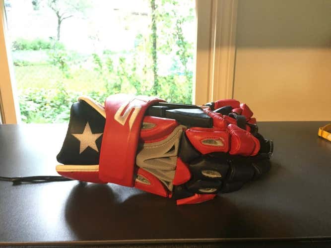 USA STX G22 Goalie Gloves