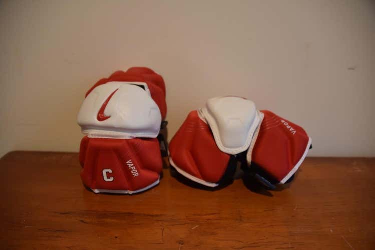 Cornell Nike Vapor Arm Guards