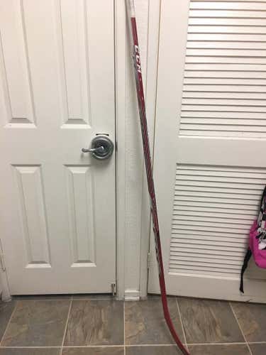 CCM speed burner 87 flex, RH Crosby curve Minor cosmetic paint chips.  Completely solid. MAKE ME ...