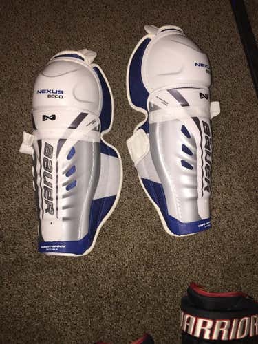 Bauer nexus 8000 knee pads