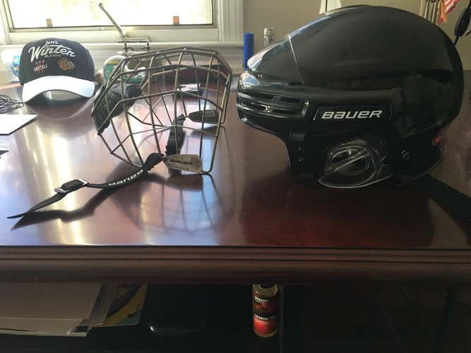 Bauer 7500 Helmet, black, large