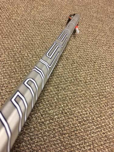 NEW Maverik Mission Attack Lacrosse Shaft - NAVY