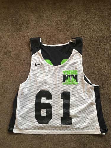 True Lacrosse Minnesota Pinnie
