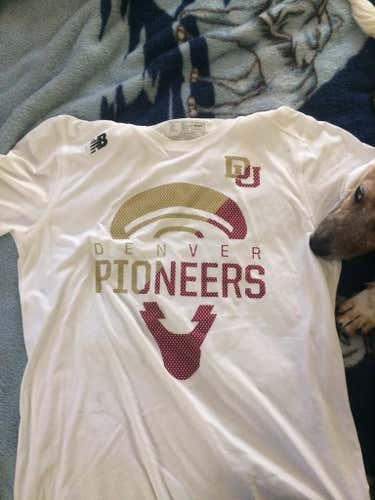 University of Denver Pioneers Short-Sleeve shooting shirt