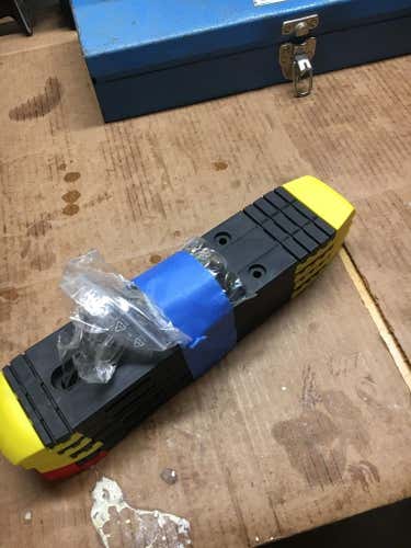 New head race World Cup plates