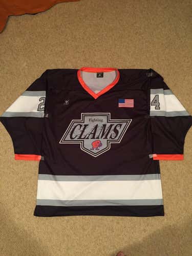 Clams jersey