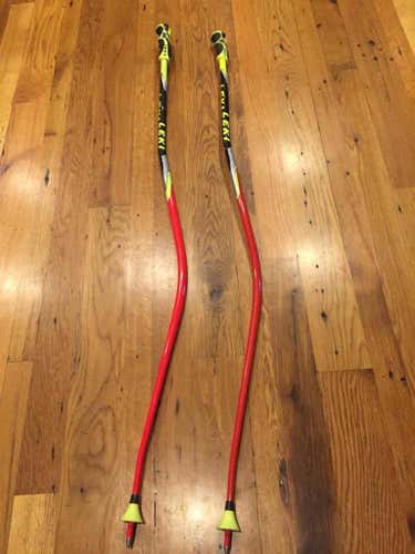 135 cm Leki World Cup Carbon SG/DH poles