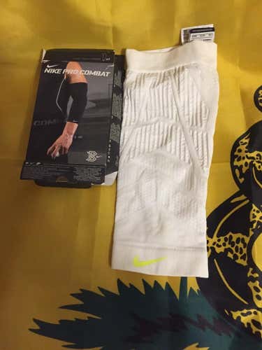 Nike Pro Combat Vapor 3/4 White Arm Sleeve
