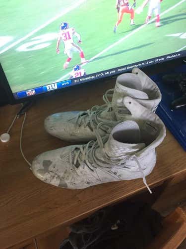 Under Armour Highlight Cleats
