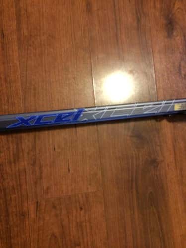 Maverik Xcel Attack Shaft (Royal)
