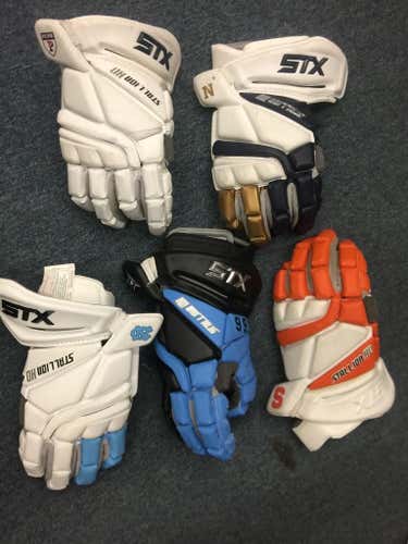 Assorted college single gloves