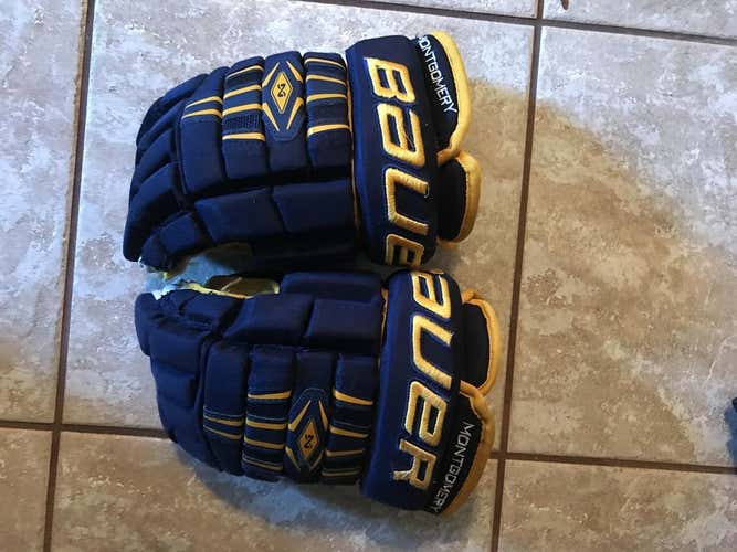 Bauer Nexus Gloves SIZE 12"