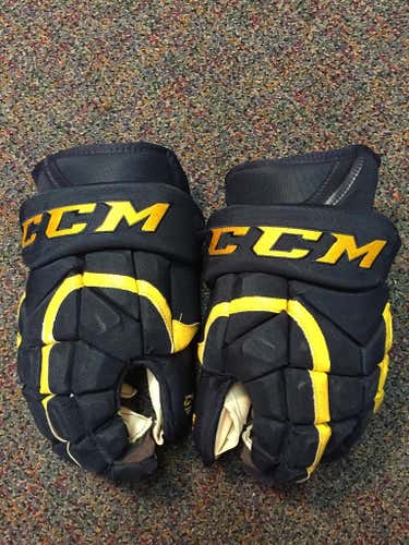 CCM HG12 Michigan Gloves 14in.