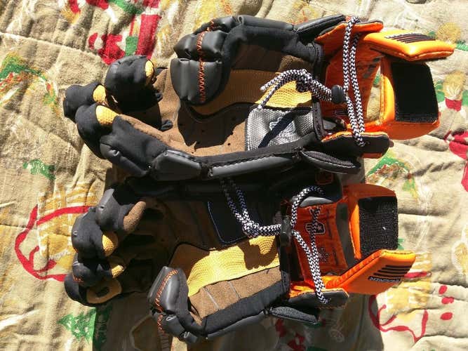 Adrenaline Black Card Maverik Rome Gloves