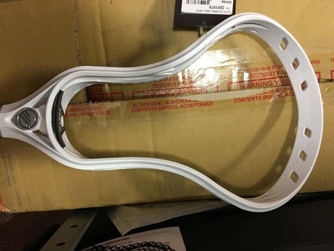 White maverick tactik