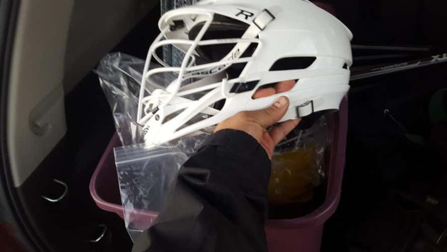 New White Cascade R Helmet