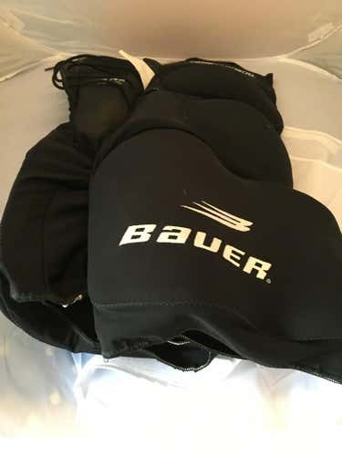 Bauer like new pro hockey girdle size XL waist 36"+
