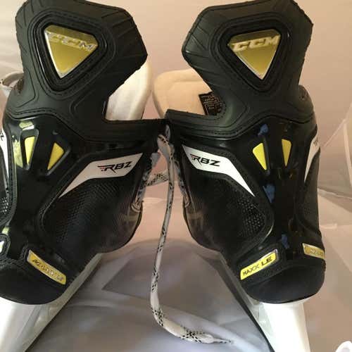 CCM like new size 9.5 men's skates. RBZ Max LE model