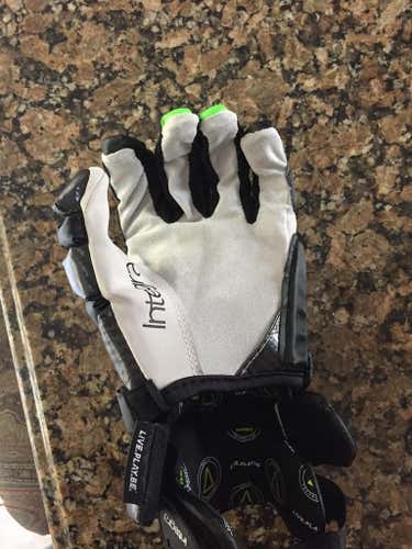 Epoch Blackcard Gloves