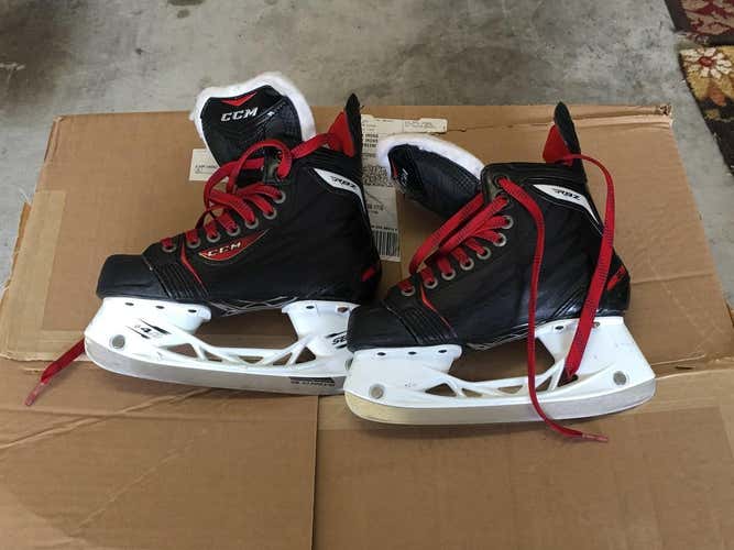 CCM RBZ 80 Youth skates