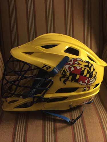 Crabs Cascade R helmet, reduced to go!