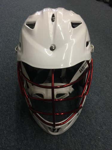 White evo 4 helmet with red mask