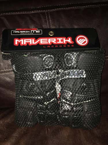 New maverick m3  goalie gloves