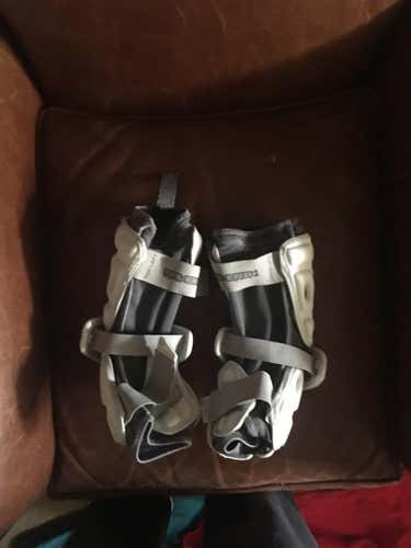 Bn maverick arm guards