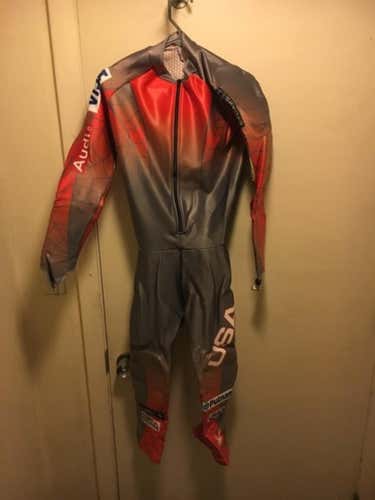 New 2016 US Ski Team padded GS suit size XL