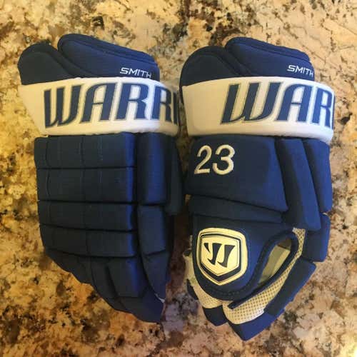 Brand New Pro Stock Trevor Smith Toronto Maple Leafs MIC Warrior Franchise Pro Stock Hockey Glove...