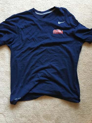 Ole Miss Lacrosse Shooting Shirt
