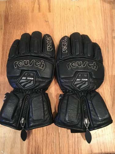 Reusch Gloves- Small