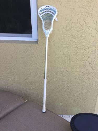 STX Proton Power U with Throne Of String Mesh and Stringing Supplies on a Brine Magnum