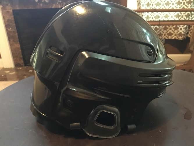 Bauer 4500 large black