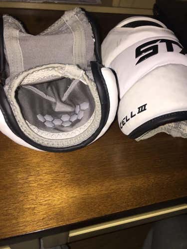 STX cell 3 elbow pad