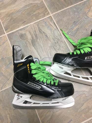 PRO STOCK Size 9D Maxim Kitsyn Bauer Total One Supreme MX3 skates