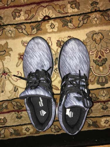 Brand new adidas cloudfoam size 10 mens