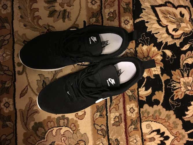 Nike air max good condition size 10