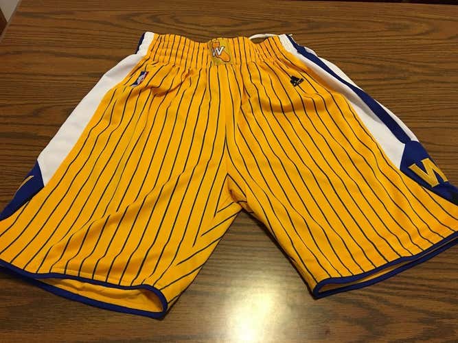 Adidas NBA warriors shorts