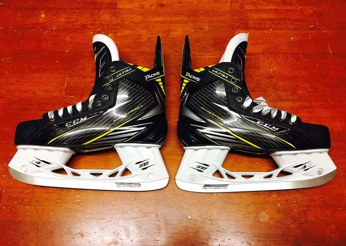 Pro Stock CCM Ultra Tacks Size 8 New