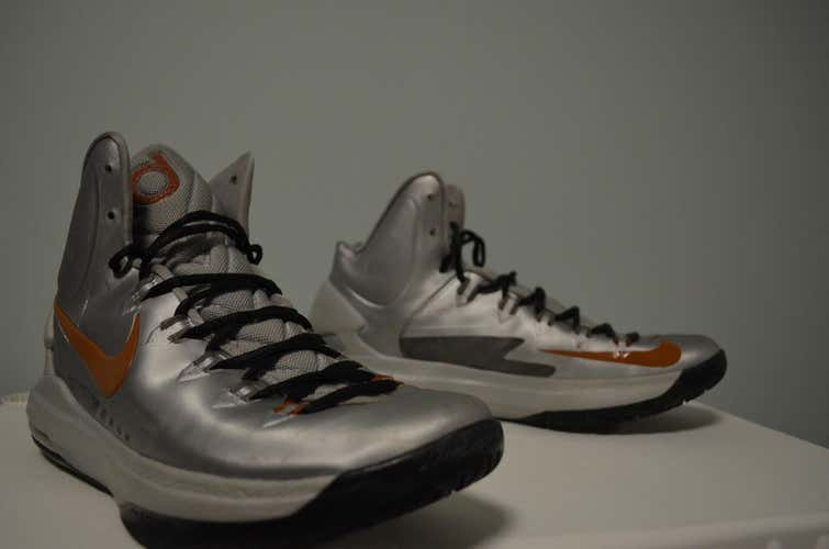 Nike KD V "Texas" - Size Men's 10 U.S.