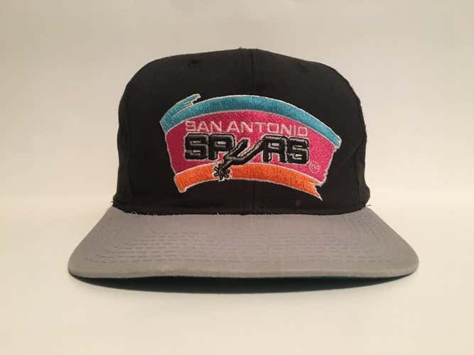 Vintage Starter SA Spurs snapback