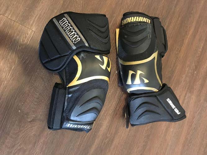 Warrior Hitman Elbow Pads Size M