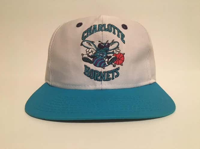 Vintage Charlotte Hornets Snapback Hat
