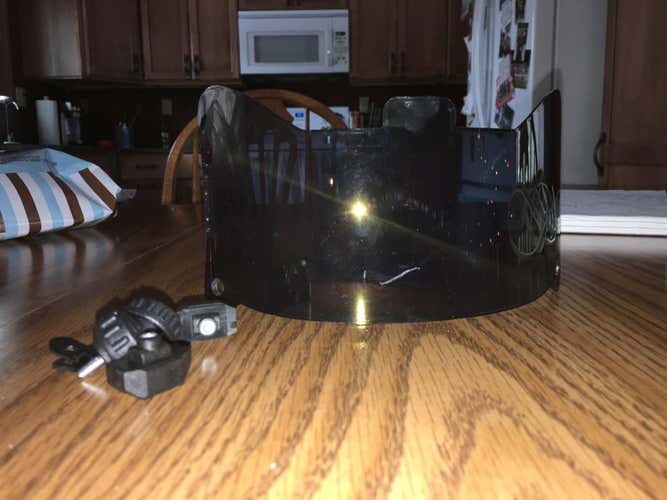 SHOC Iridium Gold Tinted Visor